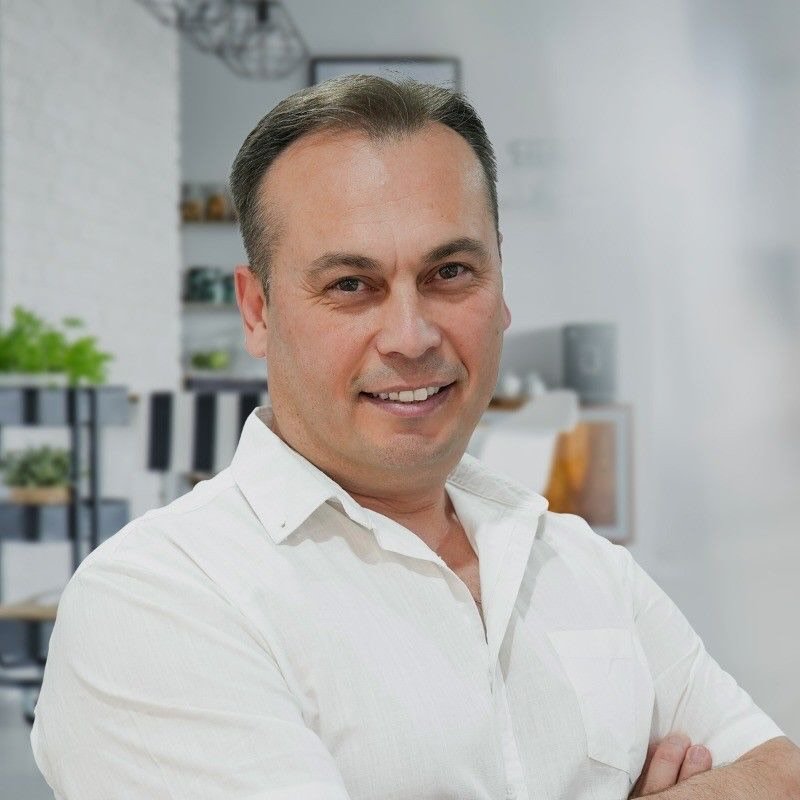 Oguz Woz Kasli